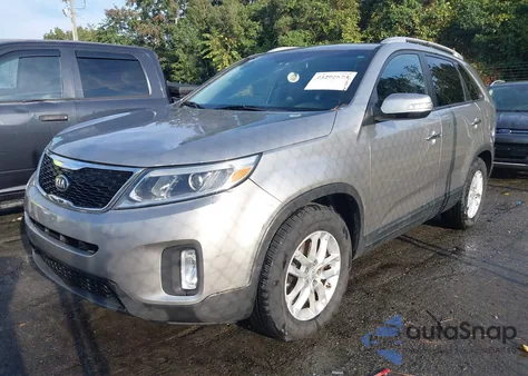 2014 Kia Sorento Lx из США, поврежденный, VIN 5XYKT4A68EG537808